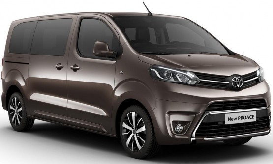 toyota proace verso