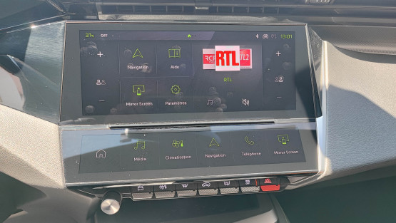 nouvelle 308 sw gt 1.5 bluehdi 130cv eat8 véhicule d'occasion