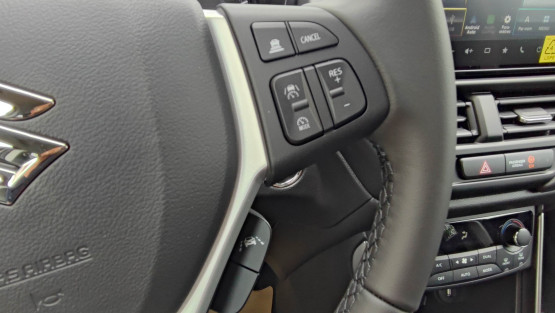 s-cross privilege 1.4 boosterjet hybrid 129cv véhicule neuf