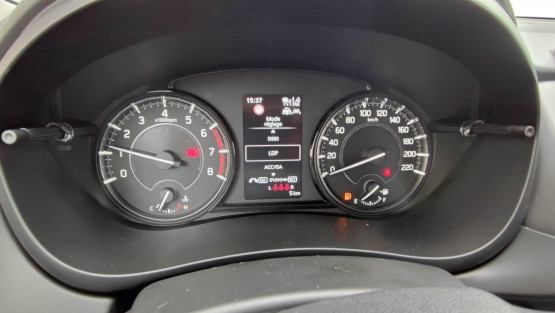 s-cross privilege 1.4 boosterjet hybrid 129cv véhicule neuf