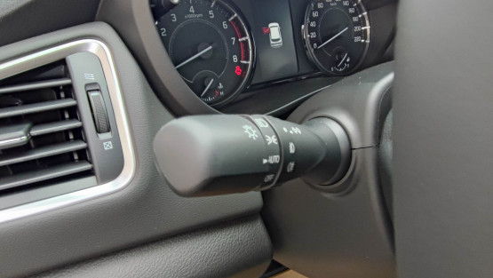 s-cross privilege 1.4 boosterjet hybrid 129cv véhicule neuf