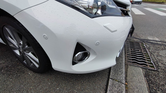 auris touring sports design hybrid 136 cv véhicule d'occasion