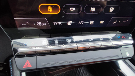 espace esprit alpine e-tech hybrid 200 véhicule d'occasion