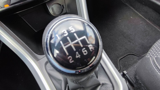 sx4 s-cross 1.6 ddis pack allgrip véhicule d'occasion