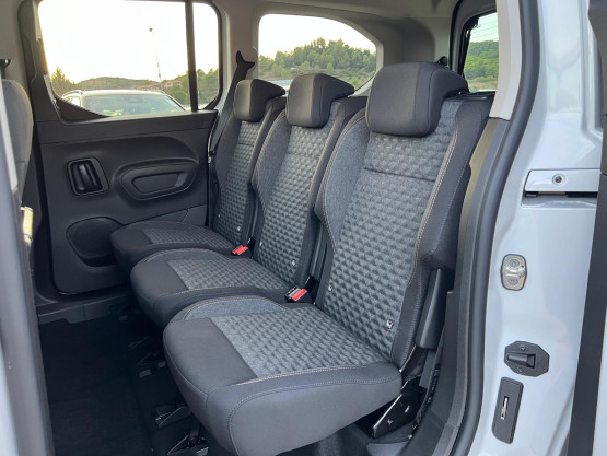 nouveau rifter gt taille xl 1.5 bluehdi 130 eat8 véhicule neuf