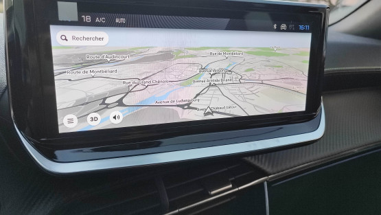 nouveau 2008 gt hybrid 145 edcs6 véhicule neuf