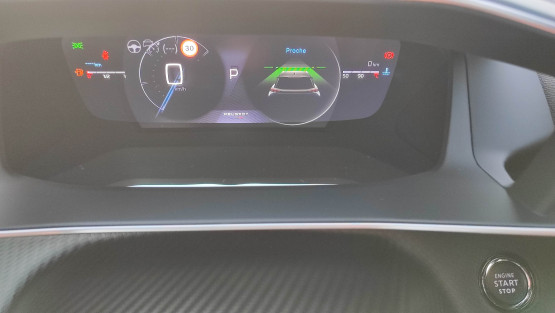 nouveau 2008 gt hybrid 145 edcs6 véhicule neuf