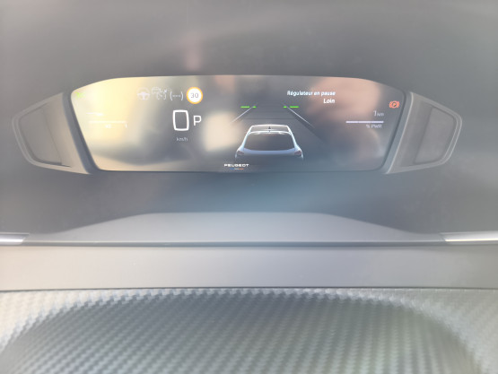 nouvelle 208 allure hybrid 110 e-dcs6 véhicule neuf