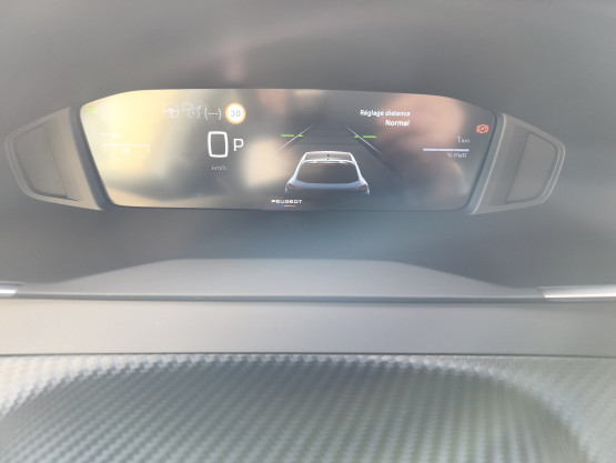 nouvelle 208 allure hybrid 110 e-dcs6 véhicule neuf