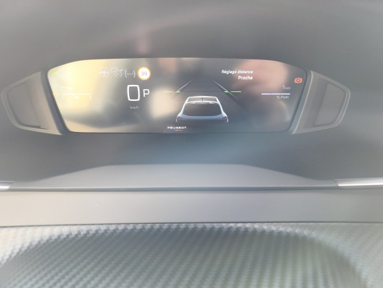 nouvelle 208 allure hybrid 110 e-dcs6 véhicule neuf