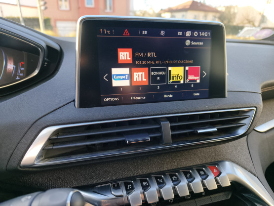 nouveau 5008 gtline 1.6 thp 165 eat6 stop&start véhicule d'occasion