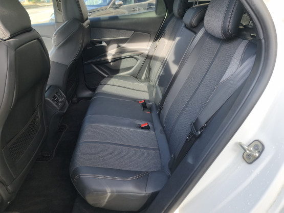 nouveau 3008 gtline 2.0 bluehdi 150cv  stop&start véhicule d'occasion