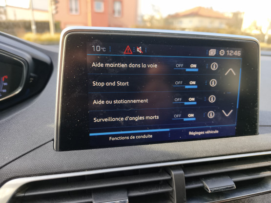 nouveau 3008 gtline 2.0 bluehdi 150cv  stop&start véhicule d'occasion