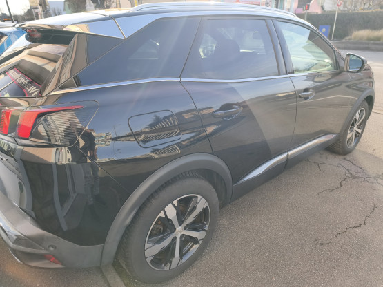 3008 gt 2.0 bluehdi 180 eat6 véhicule d'occasion