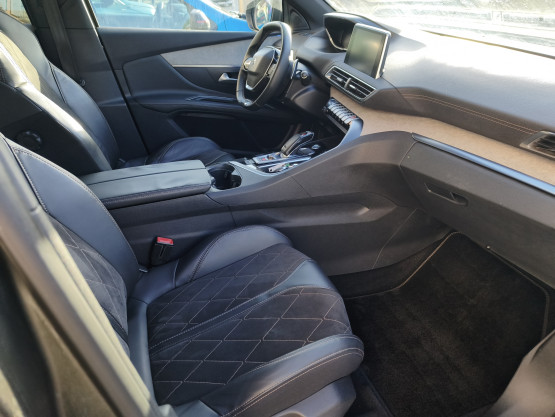 3008 gt 2.0 bluehdi 180 eat6 véhicule d'occasion