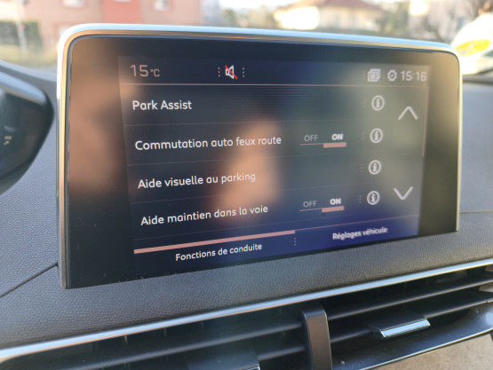 3008 gt 2.0 bluehdi 180 eat6 véhicule d'occasion