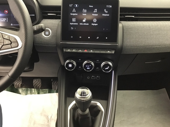 clio 5 techno tce 90 cv véhicule neuf