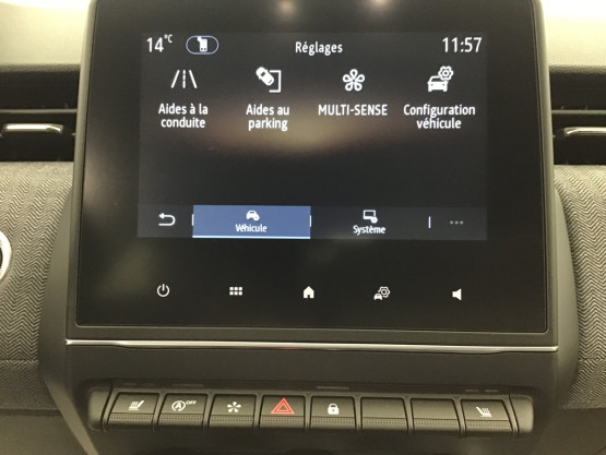 clio 5 techno tce 90 cv véhicule neuf