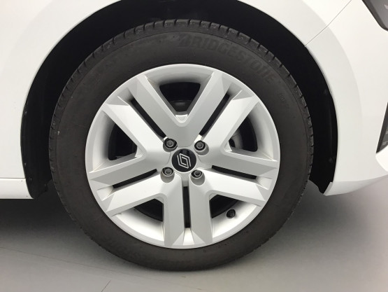 clio 5 evolution tce 90cv véhicule d'occasion