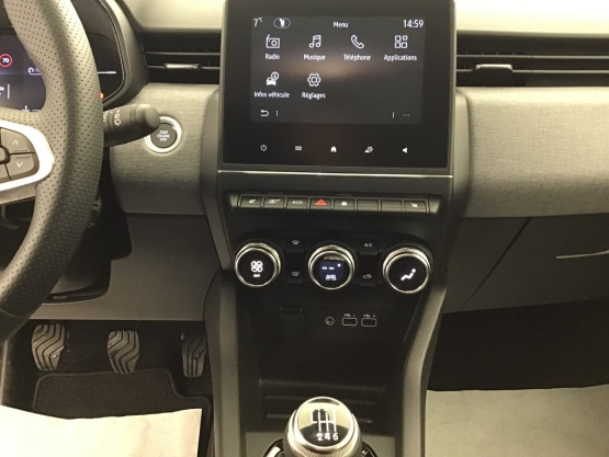 clio 5 evolution tce 90cv véhicule d'occasion