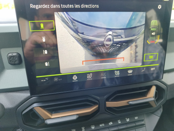 nouveau duster extreme hybrid-g 150 cv 4x4 auto véhicule neuf