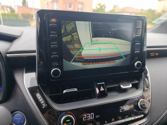 corolla design 2.0 hybrid 180cv e-cvt véhicule d'occasion