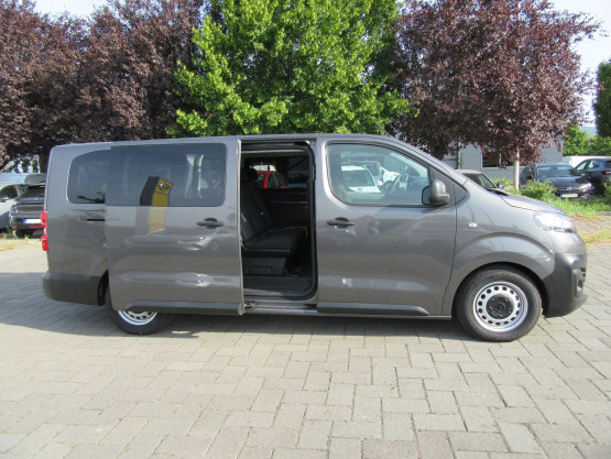 vivaro combi l3 2.0 diesel 145 cv véhicule d'occasion